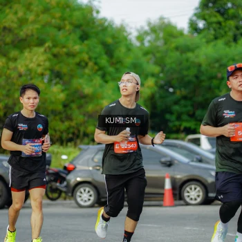 Runner Photo 3864859