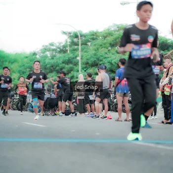 Runner Photo 3864873