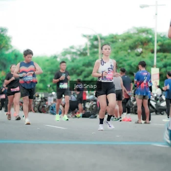 Runner Photo 3864876