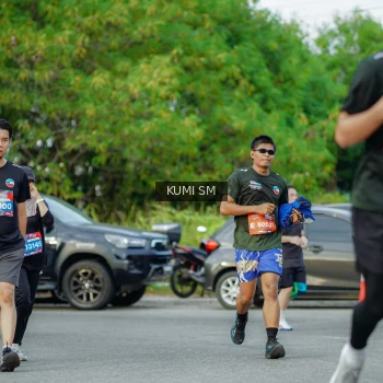 Runner Photo 3864983