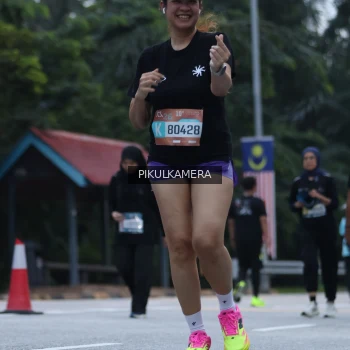 Runner Photo 3864993