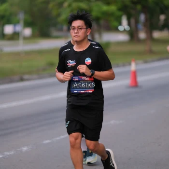 Runner Photo 3864999