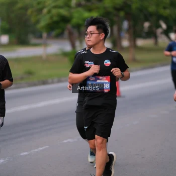 Runner Photo 3865001