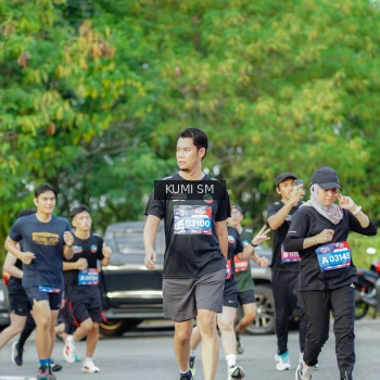 Runner Photo 3865005