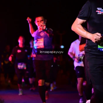 Runner Photo 3865011