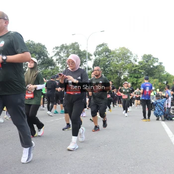 Runner Photo 3865050
