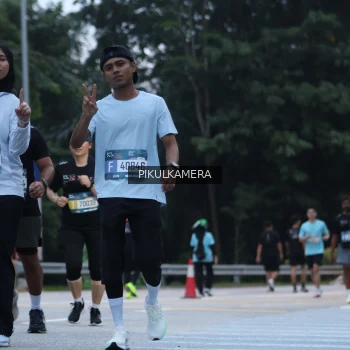 Runner Photo 3865060