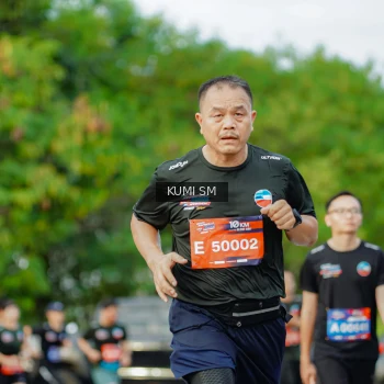 Runner Photo 3865066