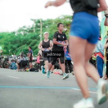 Runner Photo 3865120