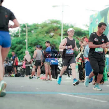 Runner Photo 3865136