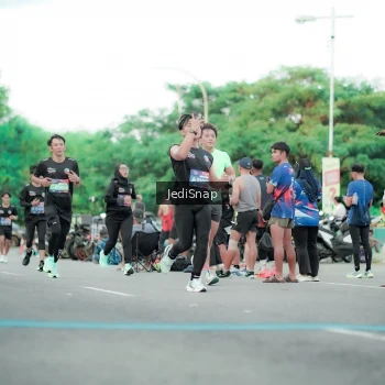 Runner Photo 3865158