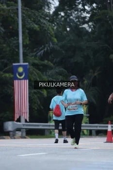 Runner Photo 3865178