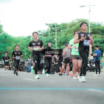 Runner Photo 3865187