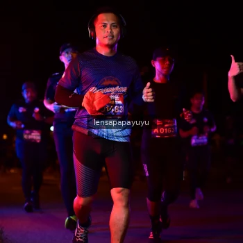 Runner Photo 3865210