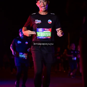 Runner Photo 3865263