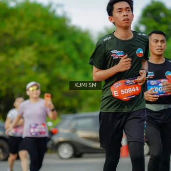 Runner Photo 3865269