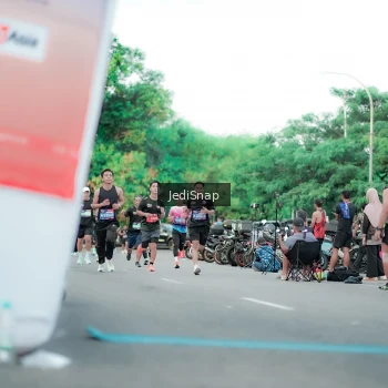 Runner Photo 3865315