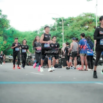 Runner Photo 3865320