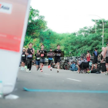 Runner Photo 3865334