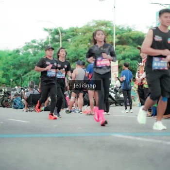 Runner Photo 3865336