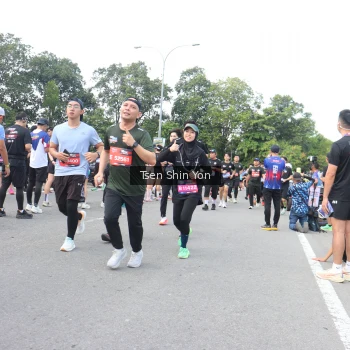 Runner Photo 3865348