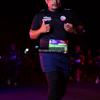 Runner Photo 3865356