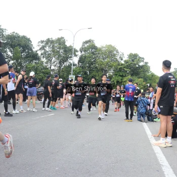 Runner Photo 3865376