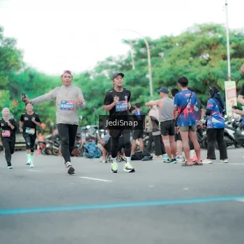 Runner Photo 3865430