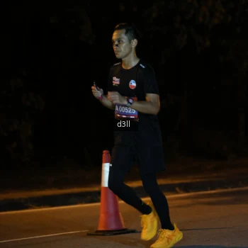Runner Photo 3865476