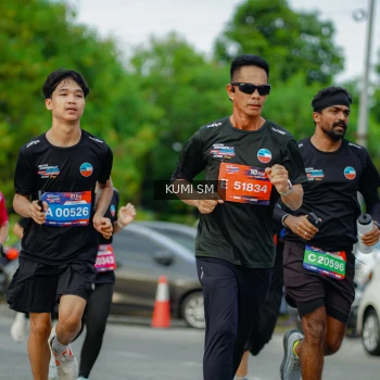 Runner Photo 3865507