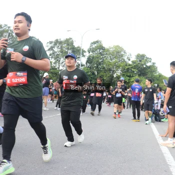 Runner Photo 3865510
