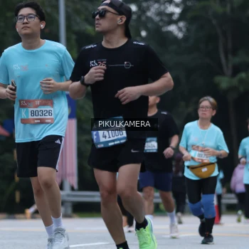 Runner Photo 3865516