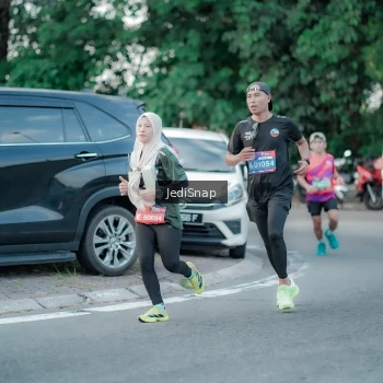 Runner Photo 3865563