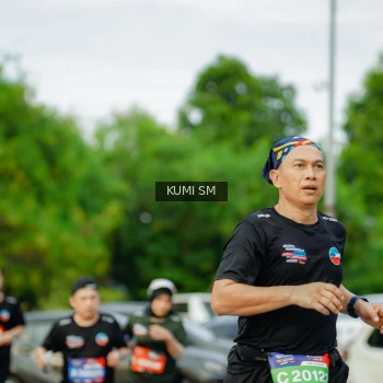 Runner Photo 3865584