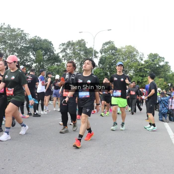 Runner Photo 3865588
