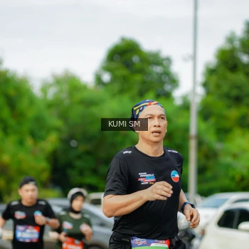Runner Photo 3865596
