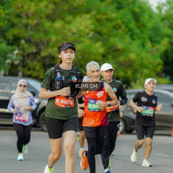 Runner Photo 3865610