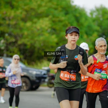Runner Photo 3865615