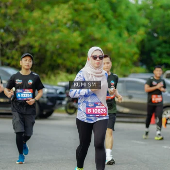 Runner Photo 3865623