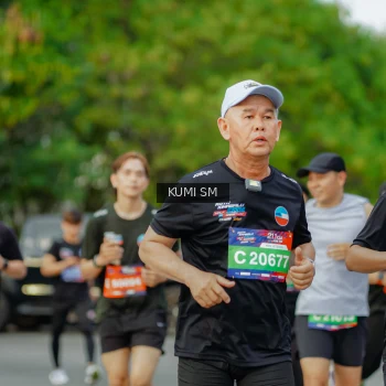 Runner Photo 3865645