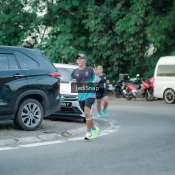 Runner Photo 3865649
