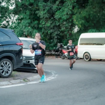 Runner Photo 3865670