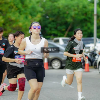 Runner Photo 3865696