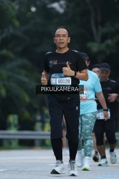 Runner Photo 3865717