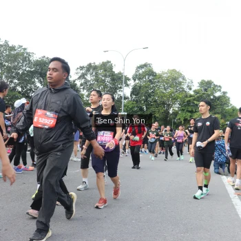 Runner Photo 3865885