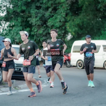 Runner Photo 3865898