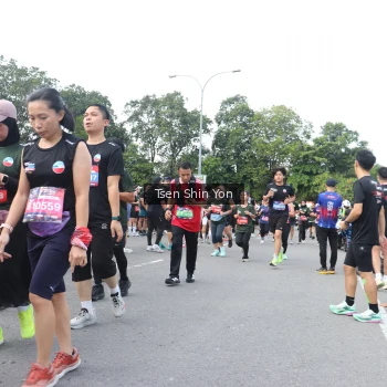 Runner Photo 3865915