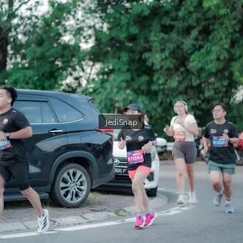 Runner Photo 3865958