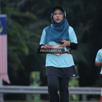 Runner Photo 3865972