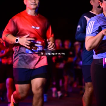 Runner Photo 3865979